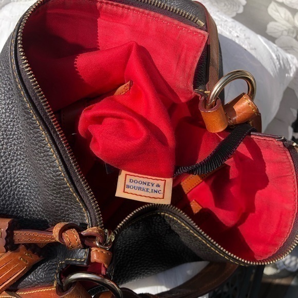 🔥Vintage Dooney & Bourke Bag🔥 - Picture 7 of 9